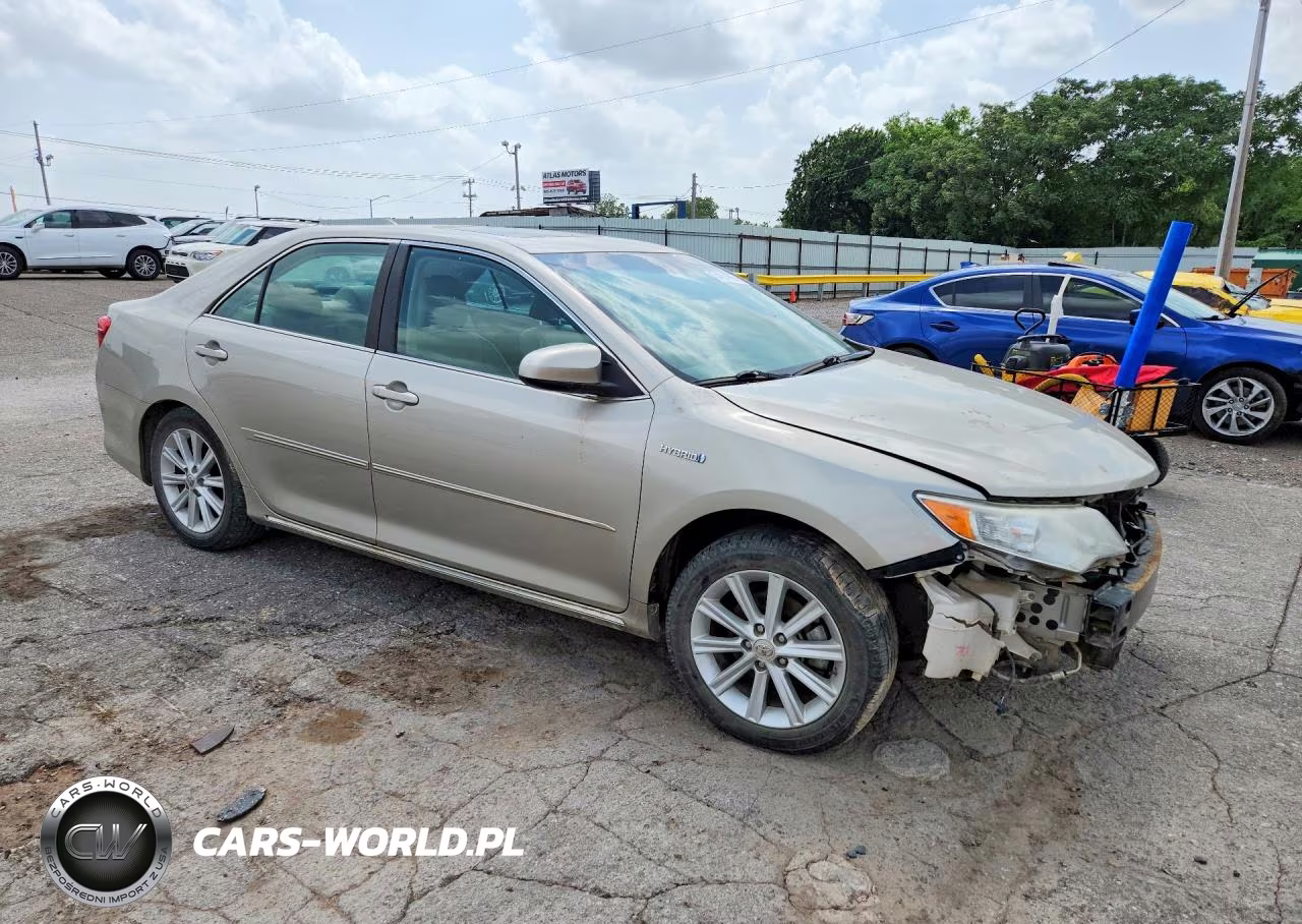 2014 Toyota Camry Hybrid VIN:4T1BD1FK0EU132151 - 4