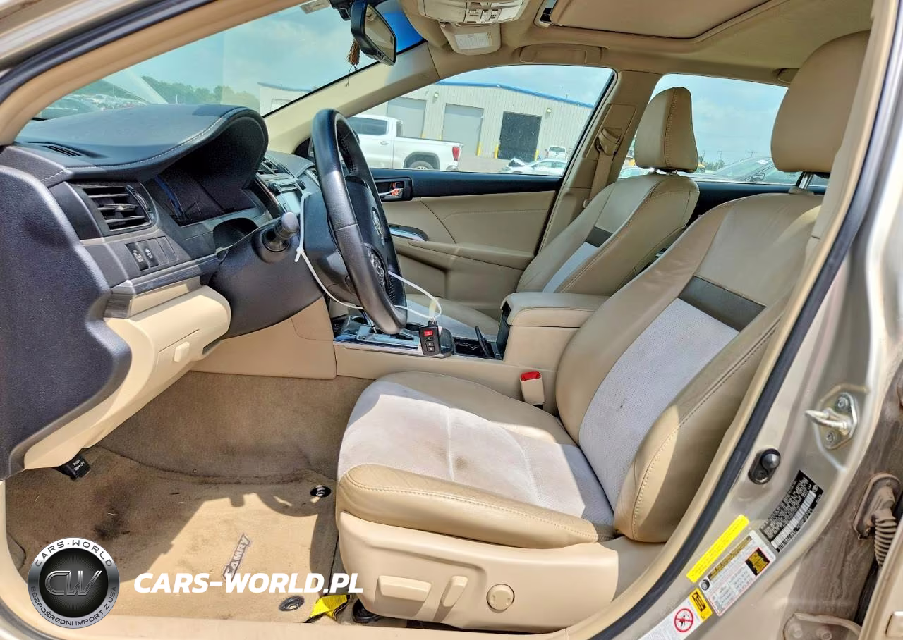 2014 Toyota Camry Hybrid VIN:4T1BD1FK0EU132151 - 7