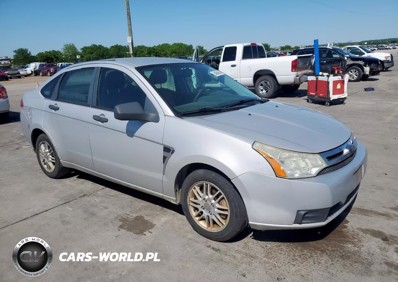 2008 Ford Focus Se VIN:1FAHP35N18W231282 - 4