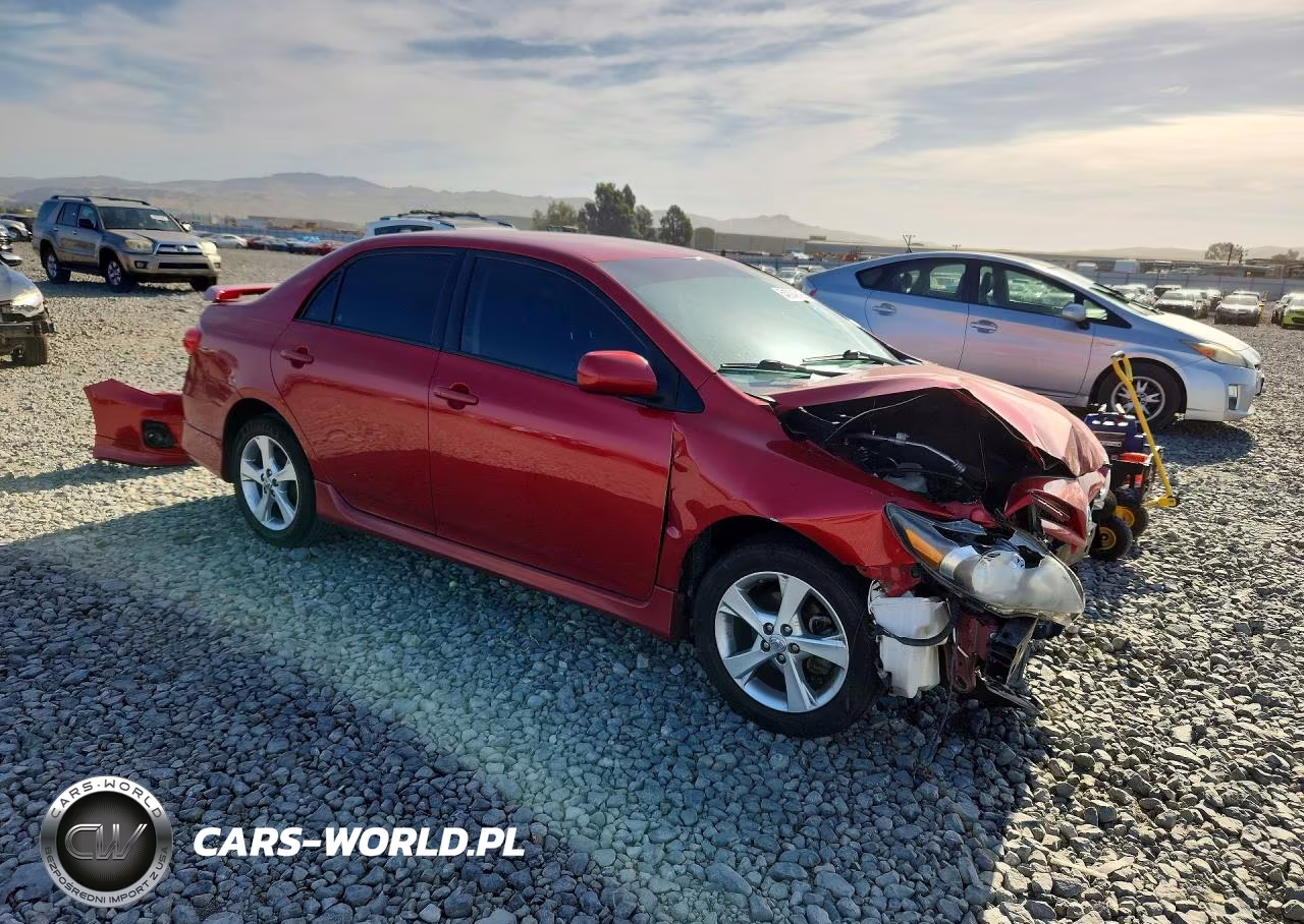 2013 Toyota Corolla S VIN:5YFBU4EE1DP184840 - 4