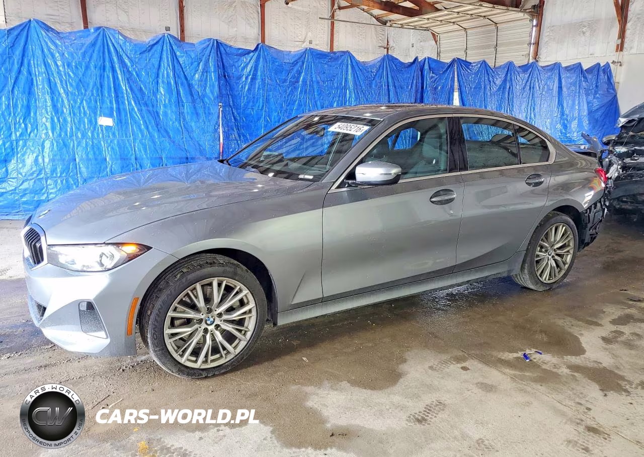 2024 BMW 330Xi – zdjęcie 1 z 12