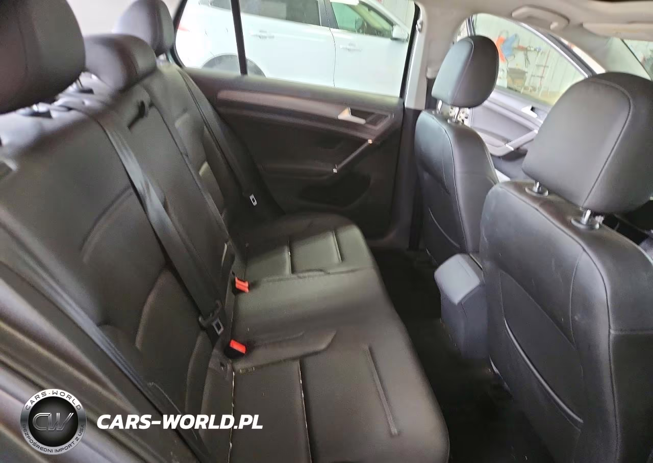 2021 Volkswagen Golf VIN:3VWW57AU7MM004889 - 10