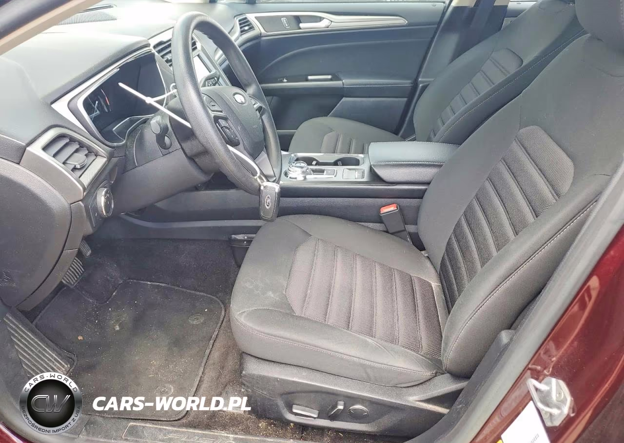 2017 Ford Fusion Se VIN:3FA6P0H72HR395811 - 7