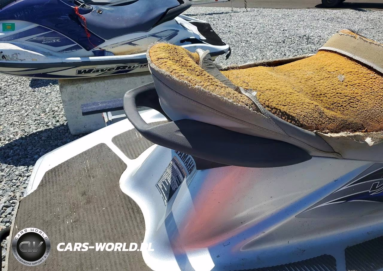 2001 Yam Jet Ski VIN:USYAMA3484E313 - 6