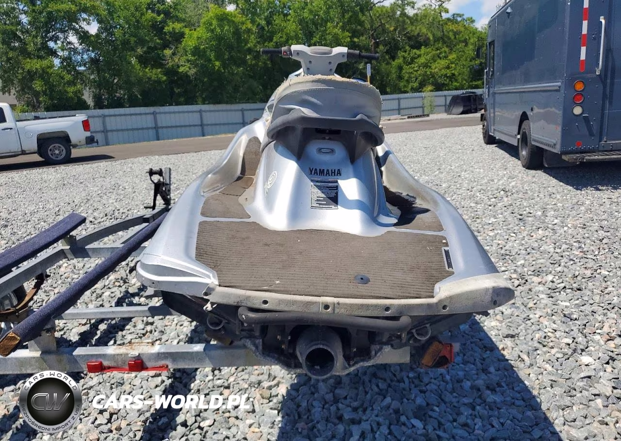 2001 Yam Jet Ski VIN:USYAMA3484E313 - 9