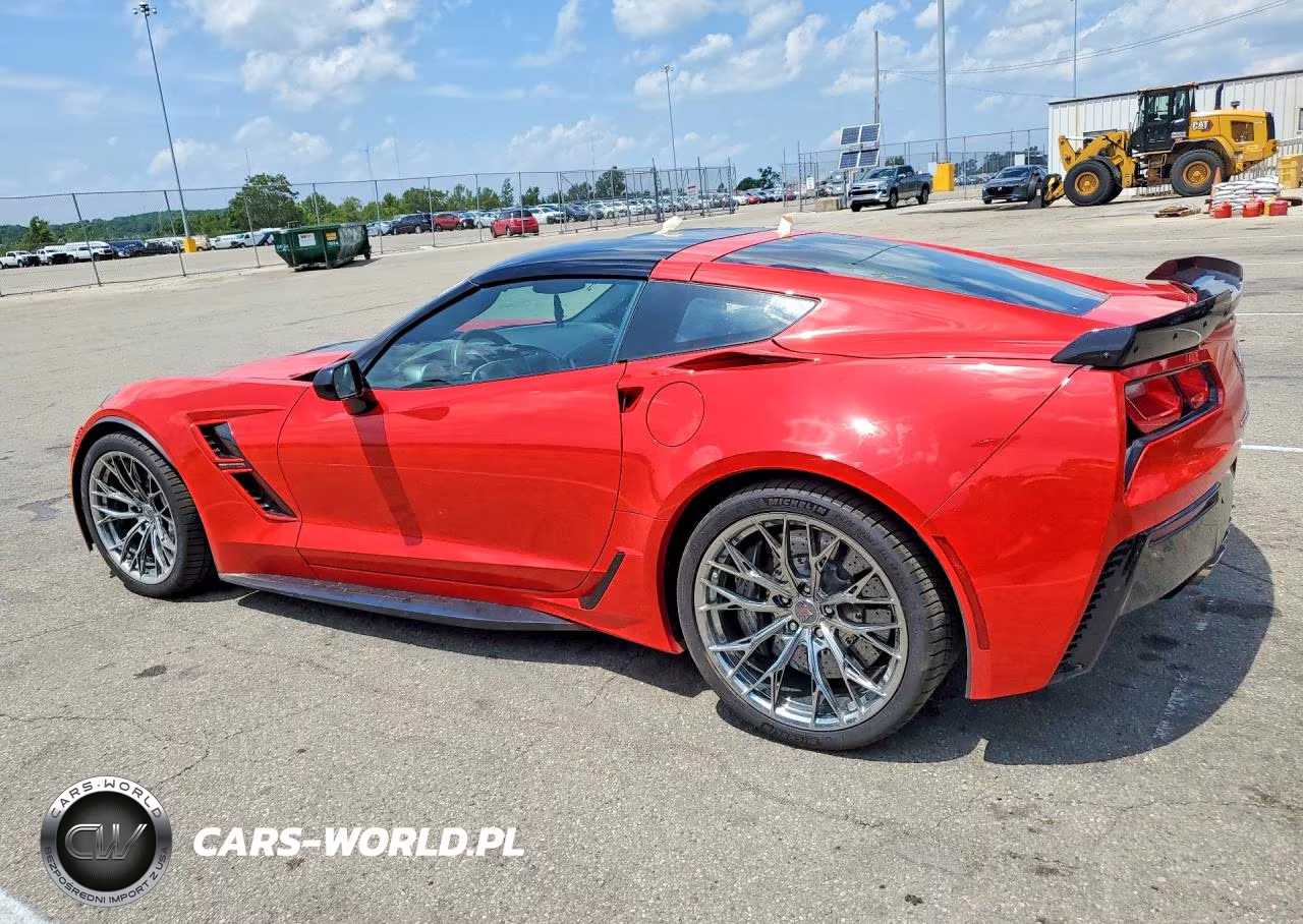 2018 Chevrolet Corvette Grand Sport 2Lt VIN:1G1YY2D77J5100687 - 2