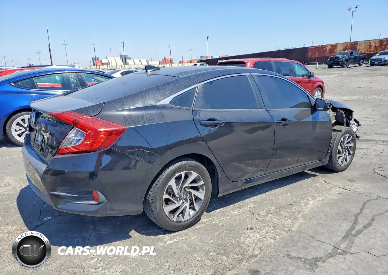 2017 Honda Civic Ex VIN:2HGFC2F70HH558067 - 3