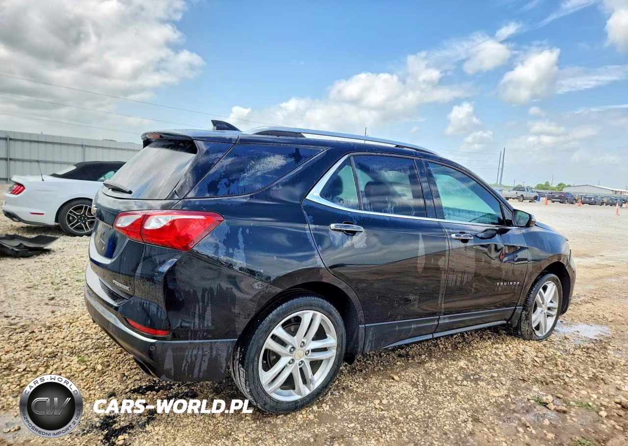 2020 Chevrolet Equinox Premier VIN:2GNAXPEX5L6152972 - 3