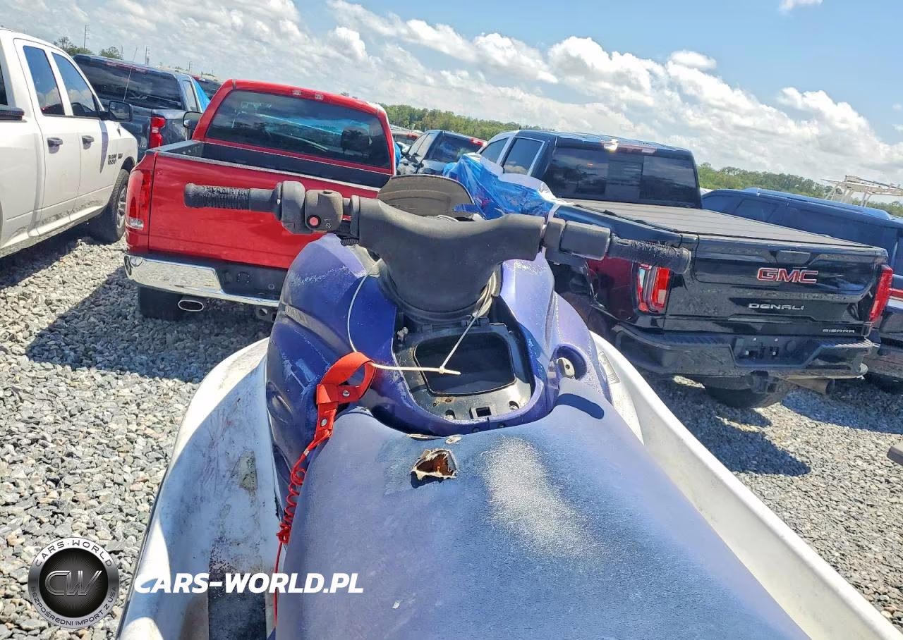 2001 Yam Jet Ski VIN:YAMA3317J001 - 5
