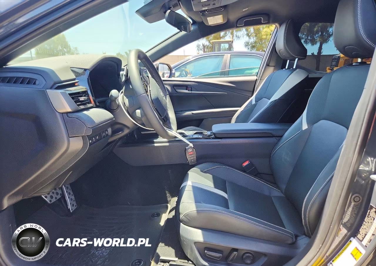 2025 Toyota Camry Se VIN:4T1DAACK3SU515759 - 7