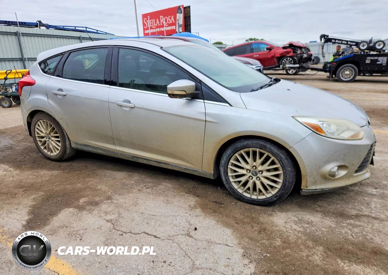 2012 Ford Focus Sel VIN:1FAHP3M2XCL415413 - 4
