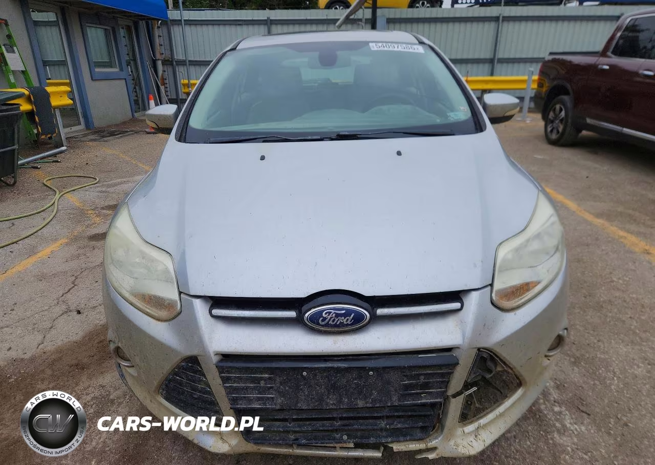 2012 Ford Focus Sel VIN:1FAHP3M2XCL415413 - 5