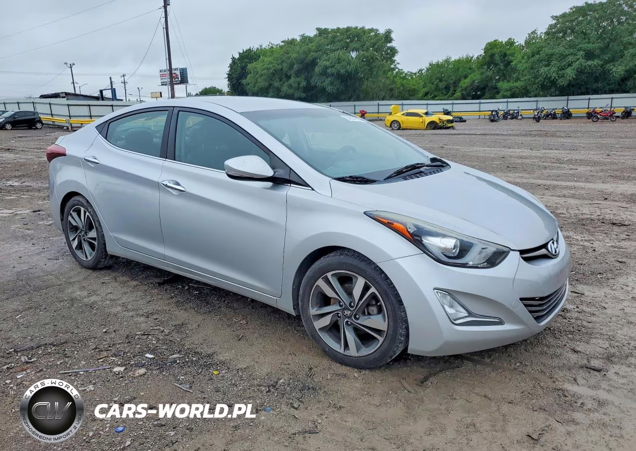2016 Hyundai Elantra Limited VIN:KMHDH4AE2GU575808 - 4