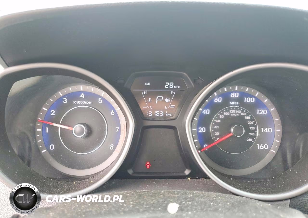 2016 Hyundai Elantra Limited VIN:KMHDH4AE2GU575808 - 9