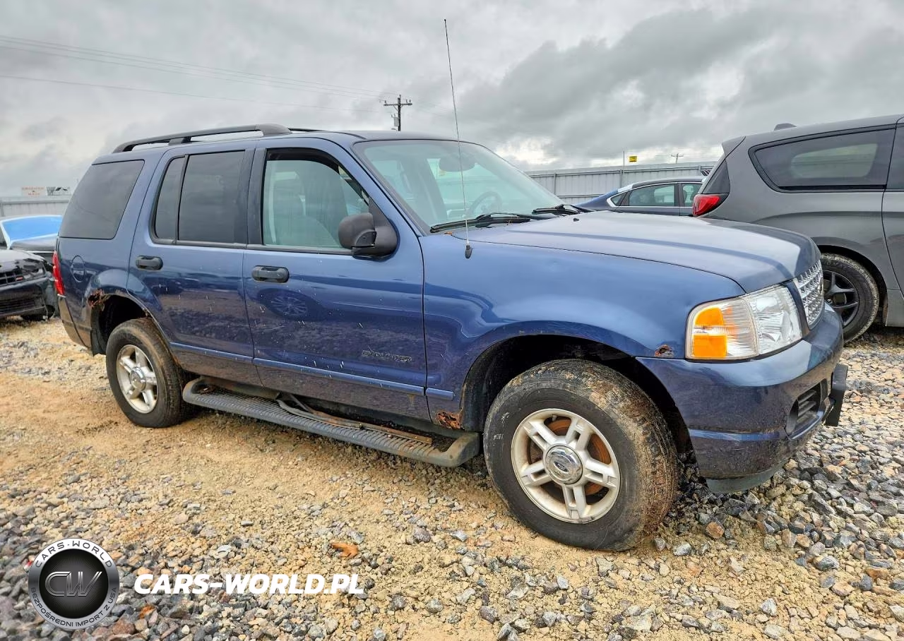 2004 Ford Explorer Xlt VIN:1FMZU73E04UB80215 - 4