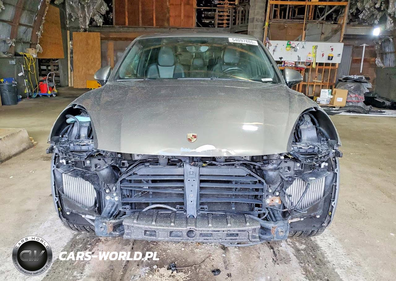 2018 Porsche Cayenne Gts VIN:WP1AD2A27JLA80755 - 5
