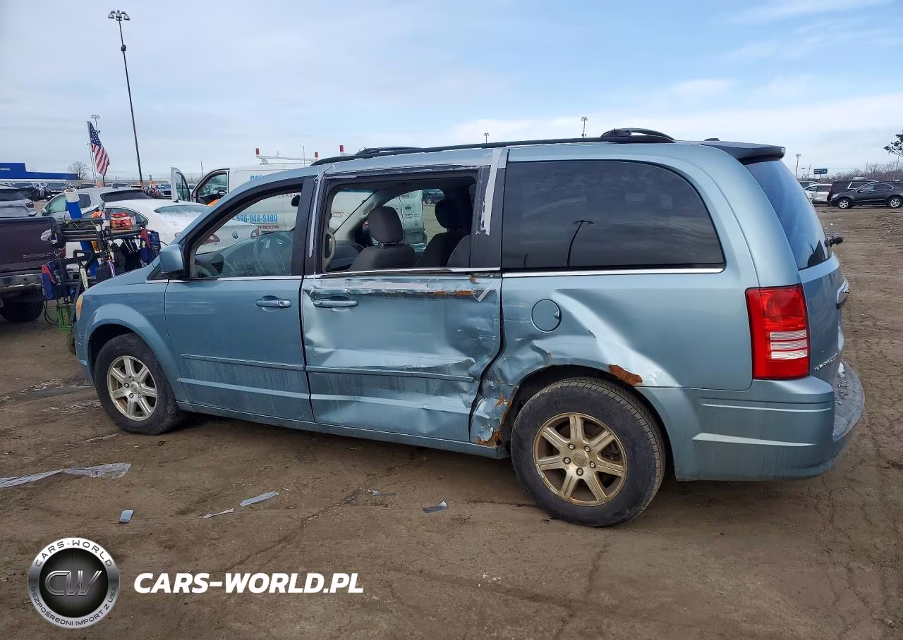 2008 Chrysler Town & Country Touring VIN:2A8HR54PX8R837121 - 2