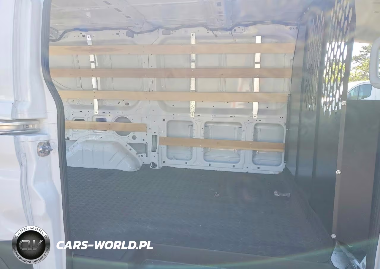 2025 Ford Transit T-250 VIN:1FTBR1Y86SKB06636 - 11