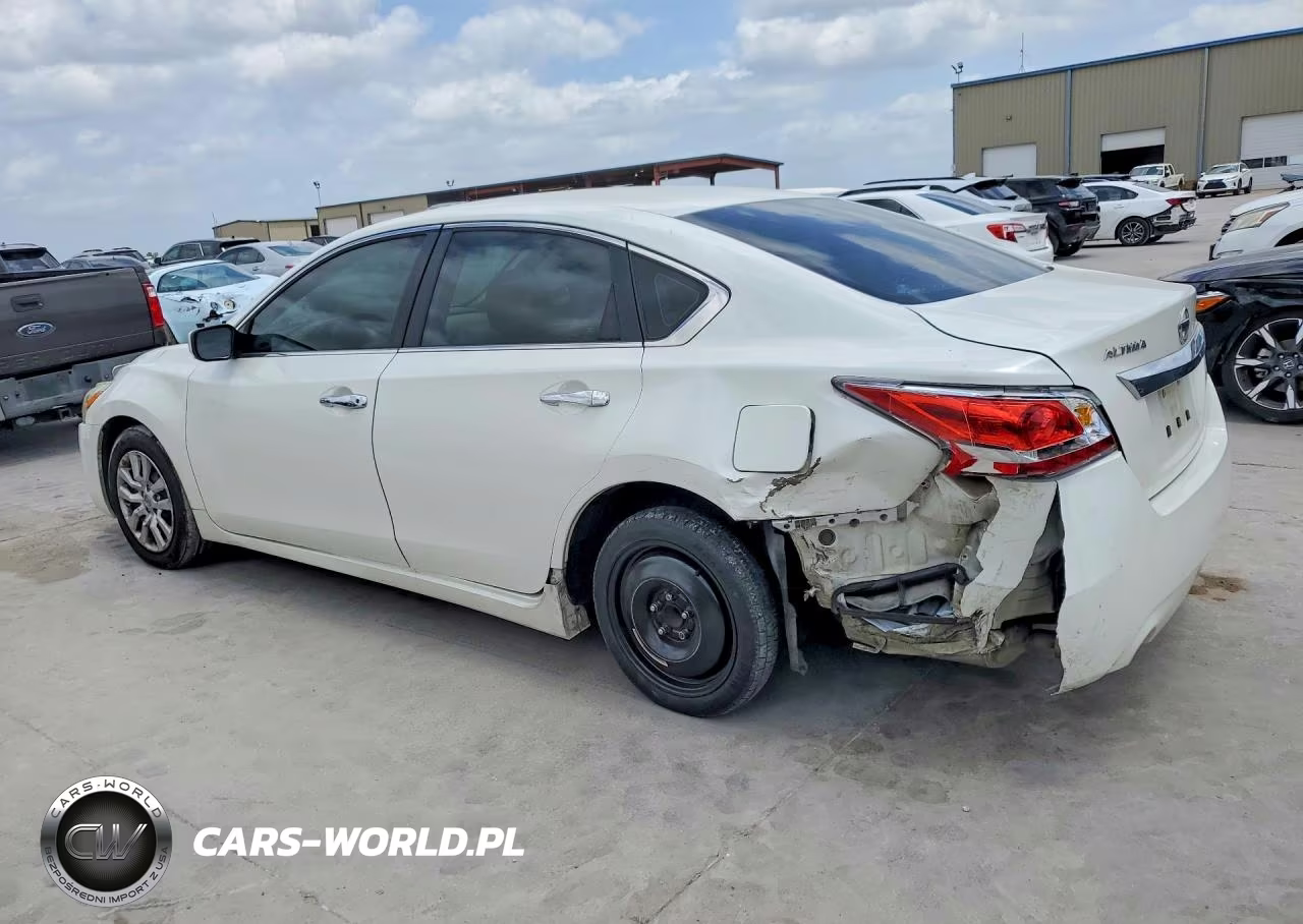 2015 Nissan Altima 2.5 S VIN:1N4AL3AP4FC242215 - 2