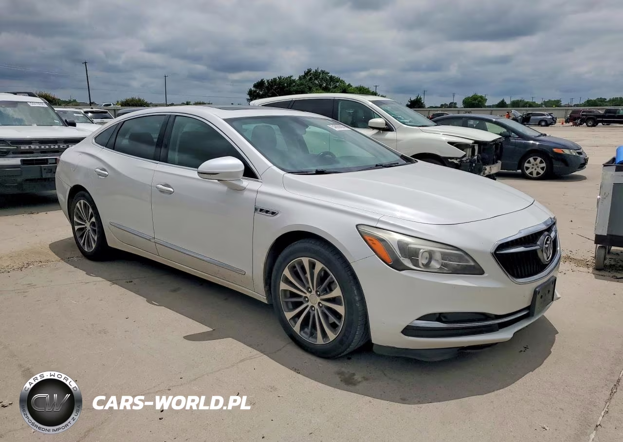 2017 Buick Lacrosse Essence VIN:1G4ZP5SSXHU164922 - 4