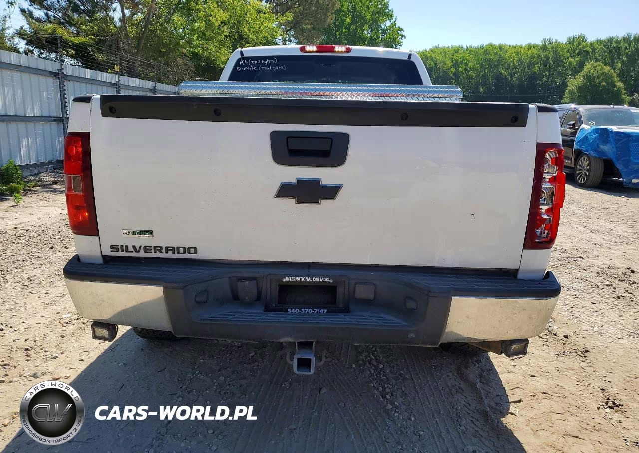 2011 Chevrolet Silverado C1500 Ls VIN:1GCRCREA6BZ131761 - 6