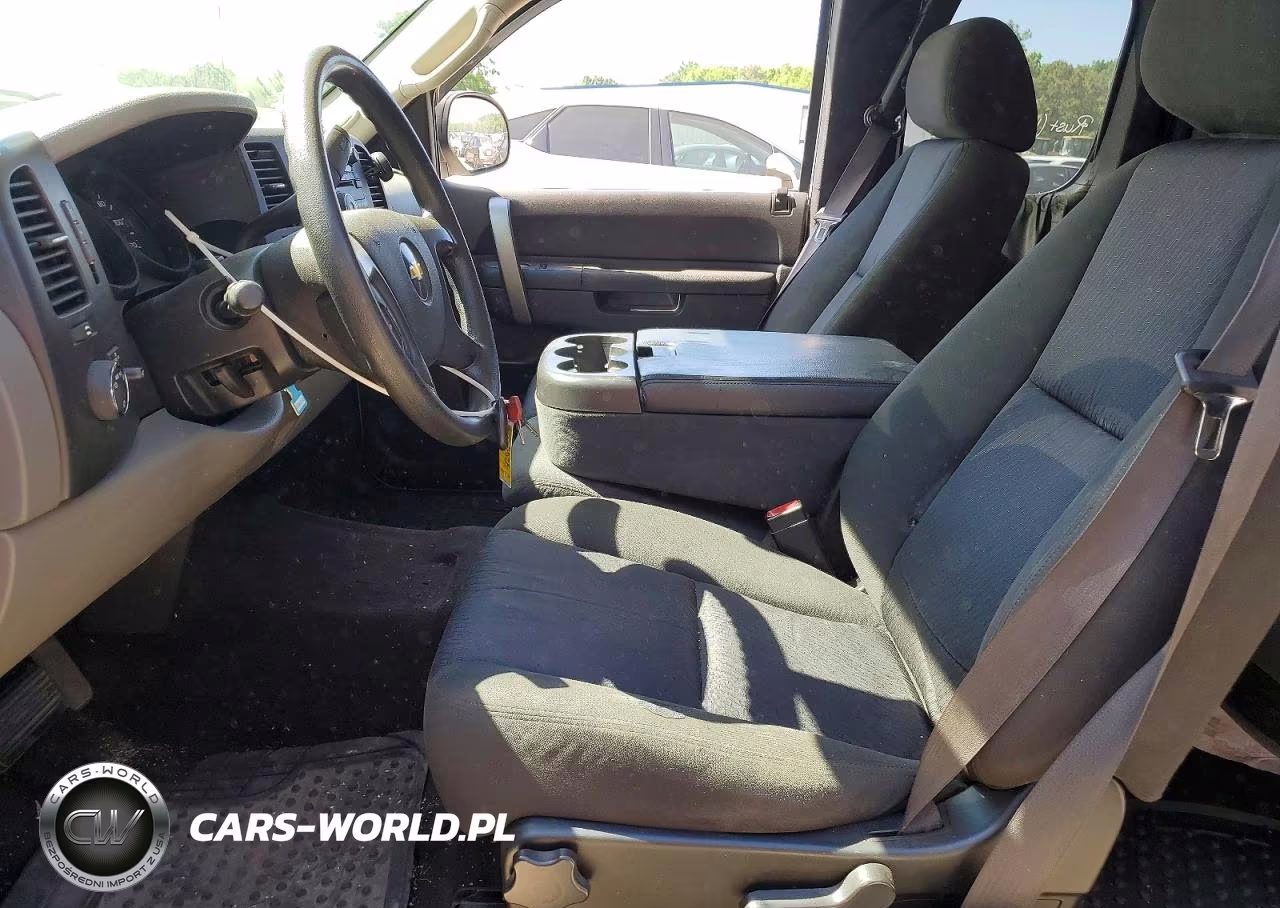 2011 Chevrolet Silverado C1500 Ls VIN:1GCRCREA6BZ131761 - 7
