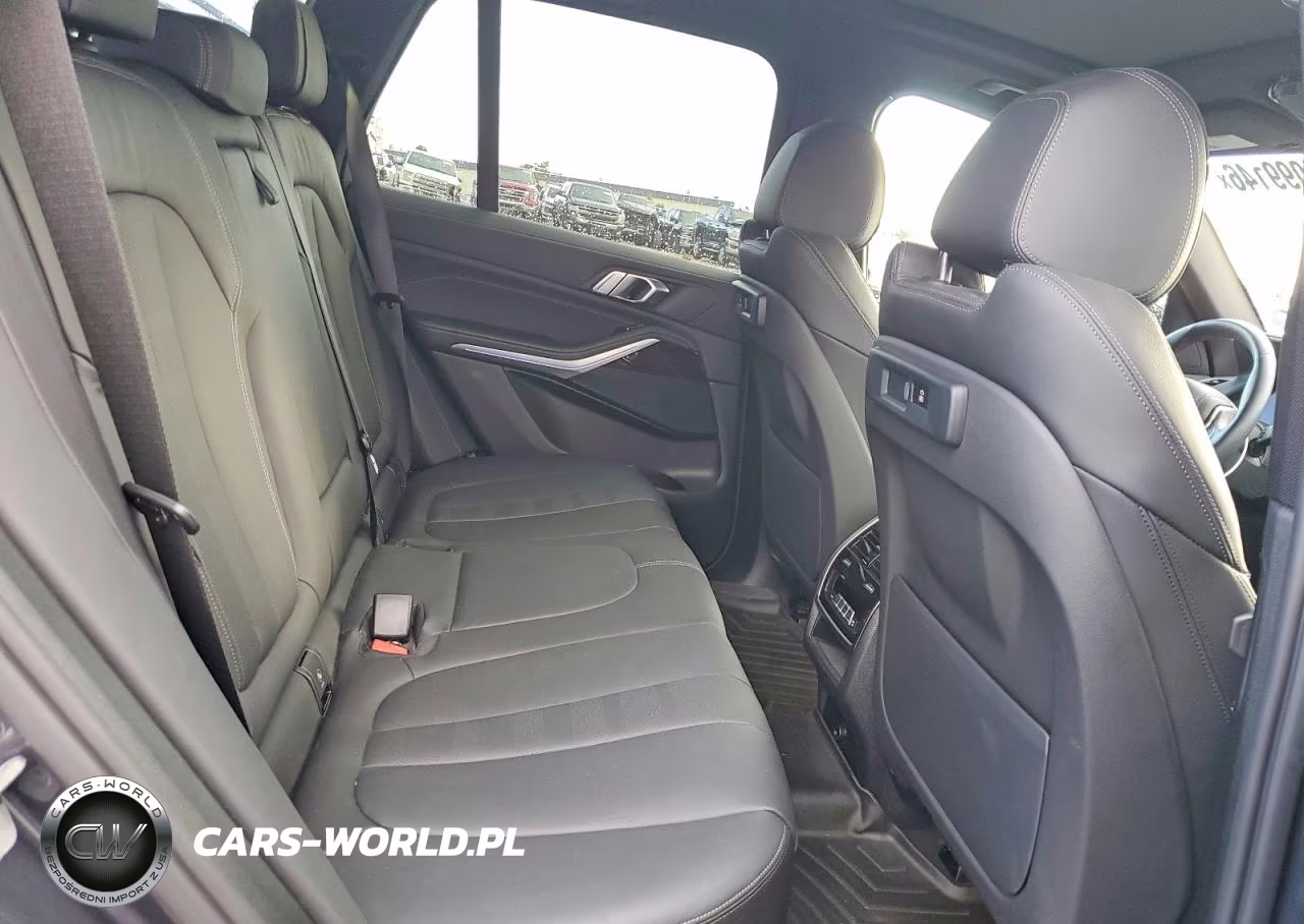 2021 BMW X5 xDrive40I VIN:5UXCR6C07M9H41914 - 11