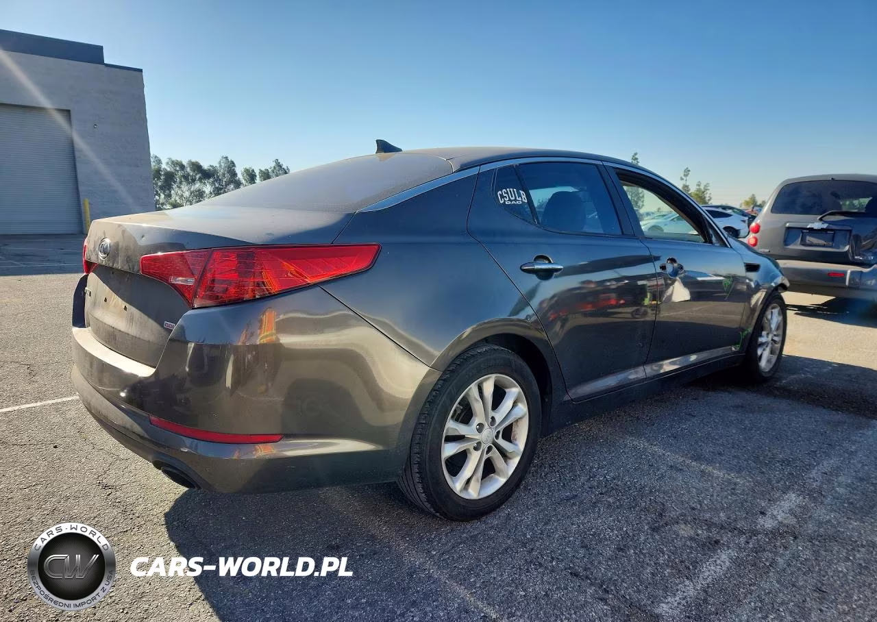 2012 Kia Optima Lx VIN:5XXGM4A72CG033221 - 3