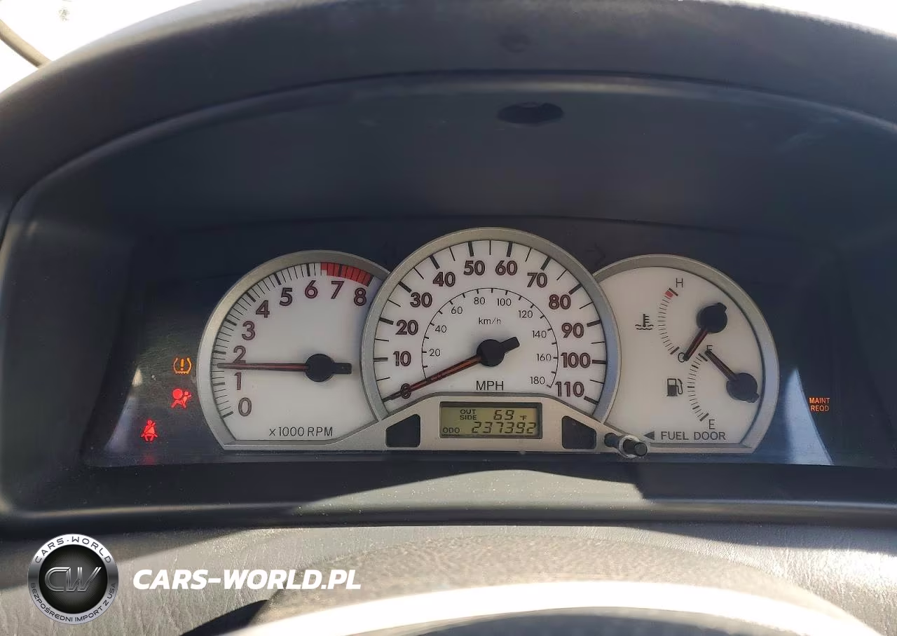 2005 Toyota Corolla S VIN:1NXBR32E45Z545588 - 9