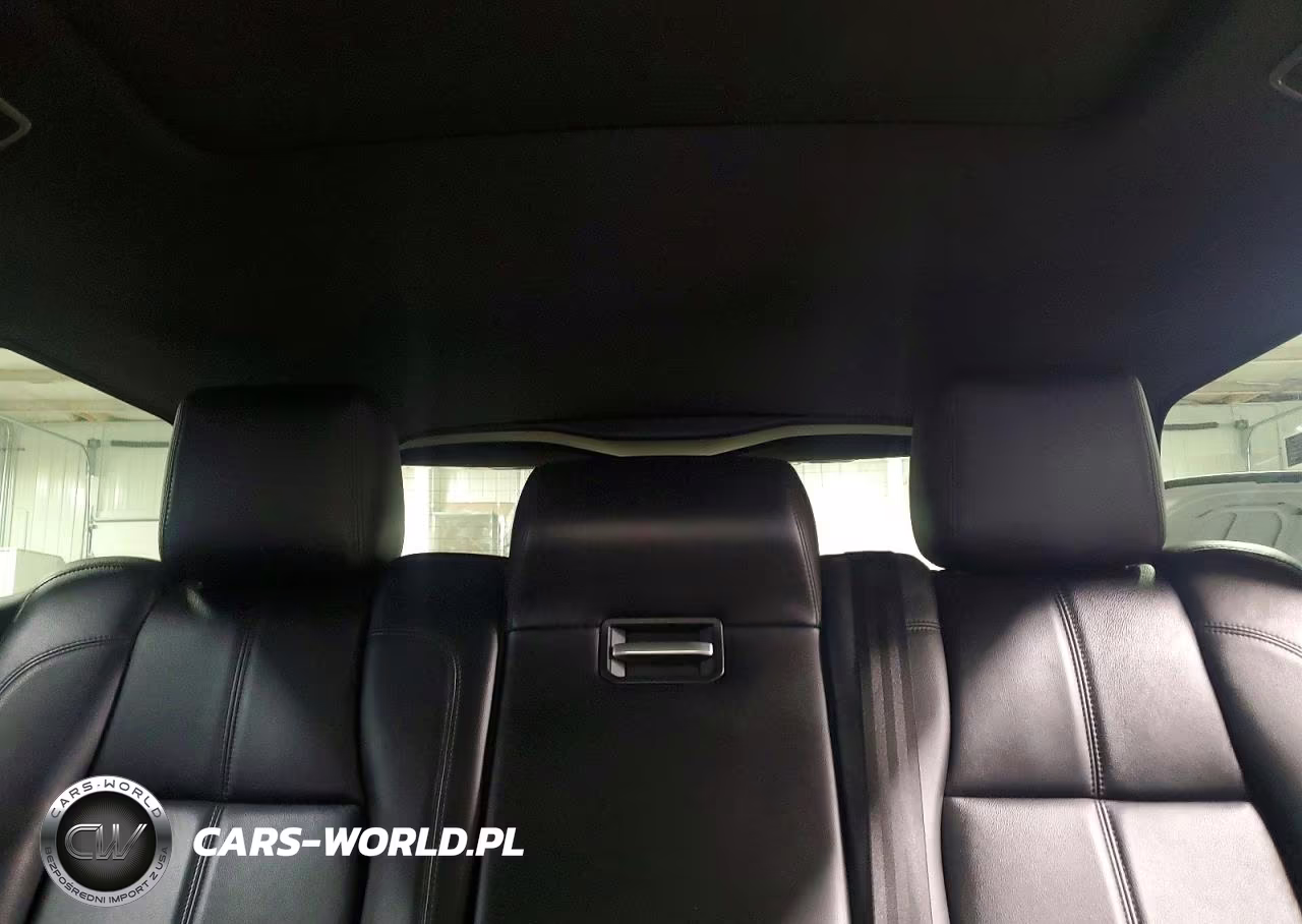 2017 Land Rover Range Rover VIN:SALGR2FV5HA349673 - 10