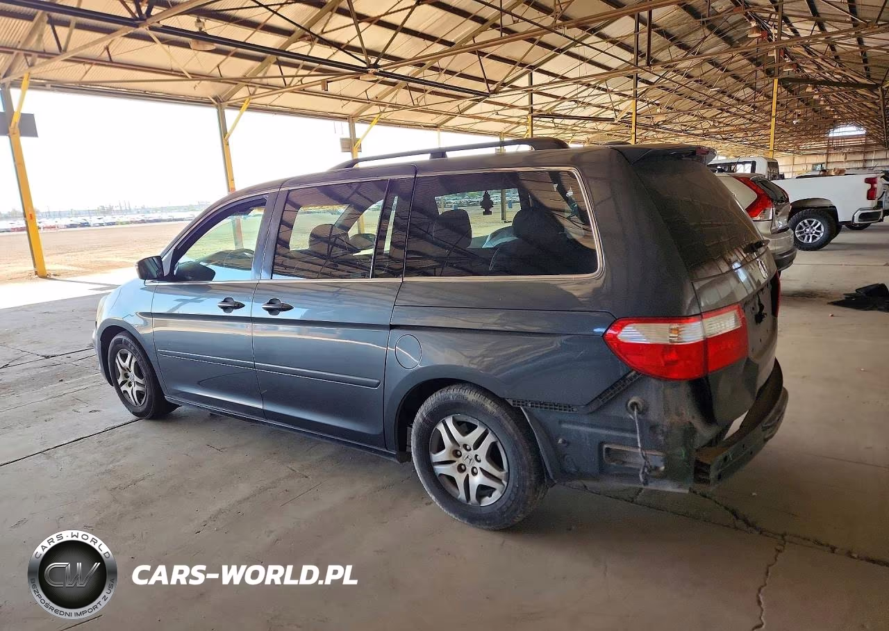 2005 Honda Odyssey Touring VIN:5FNRL38805B050836 - 2