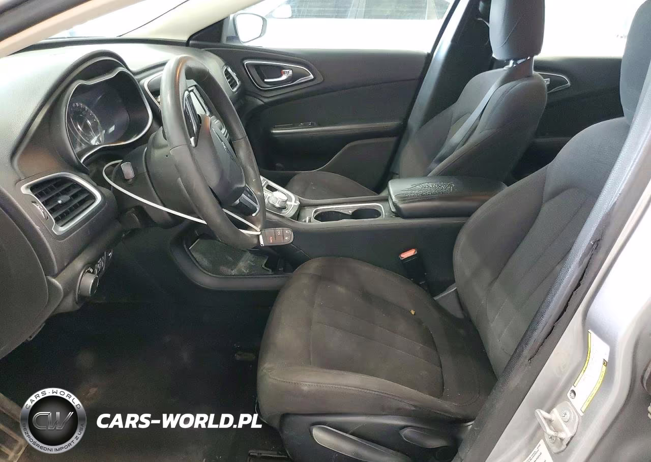 2015 Chrysler 200 Limited VIN:1C3CCCAB2FN571141 - 7