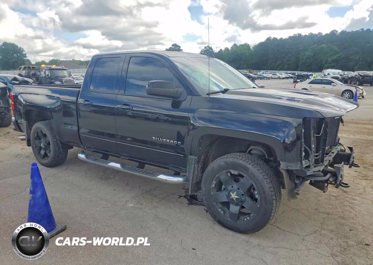 2018 Chevrolet Silverado K1500 Lt VIN:1GCVKREC3JZ223458 - 4