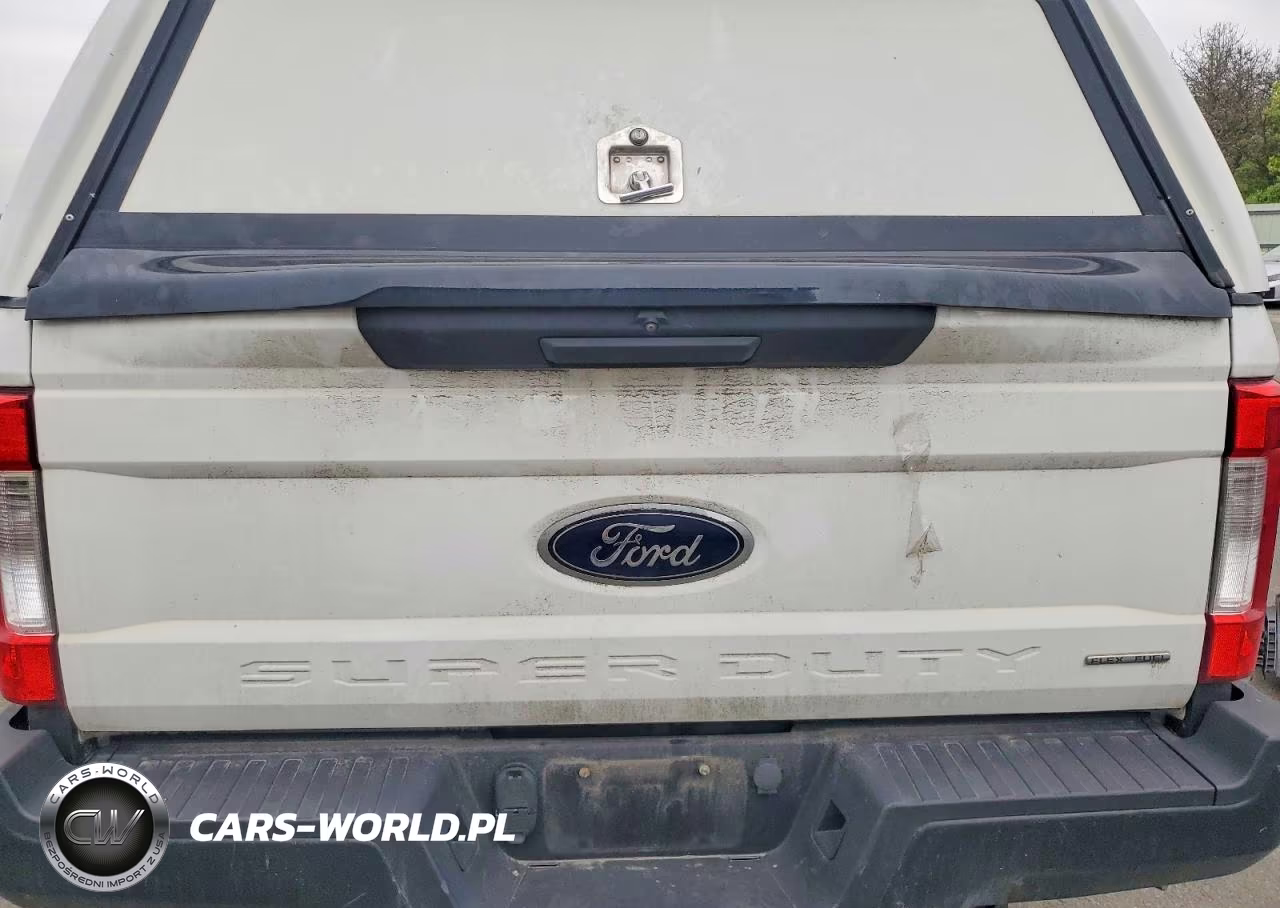 2018 Ford F250 Super Duty VIN:1FT7X2B69JEC95028 - 10