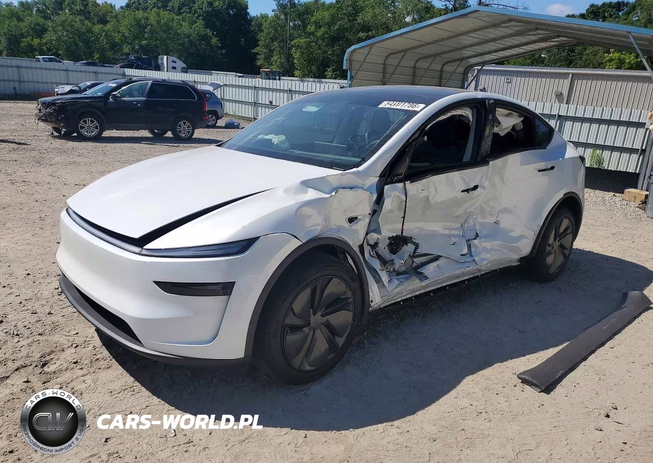 2026 Tesla Model Y – zdjęcie 1 z 13