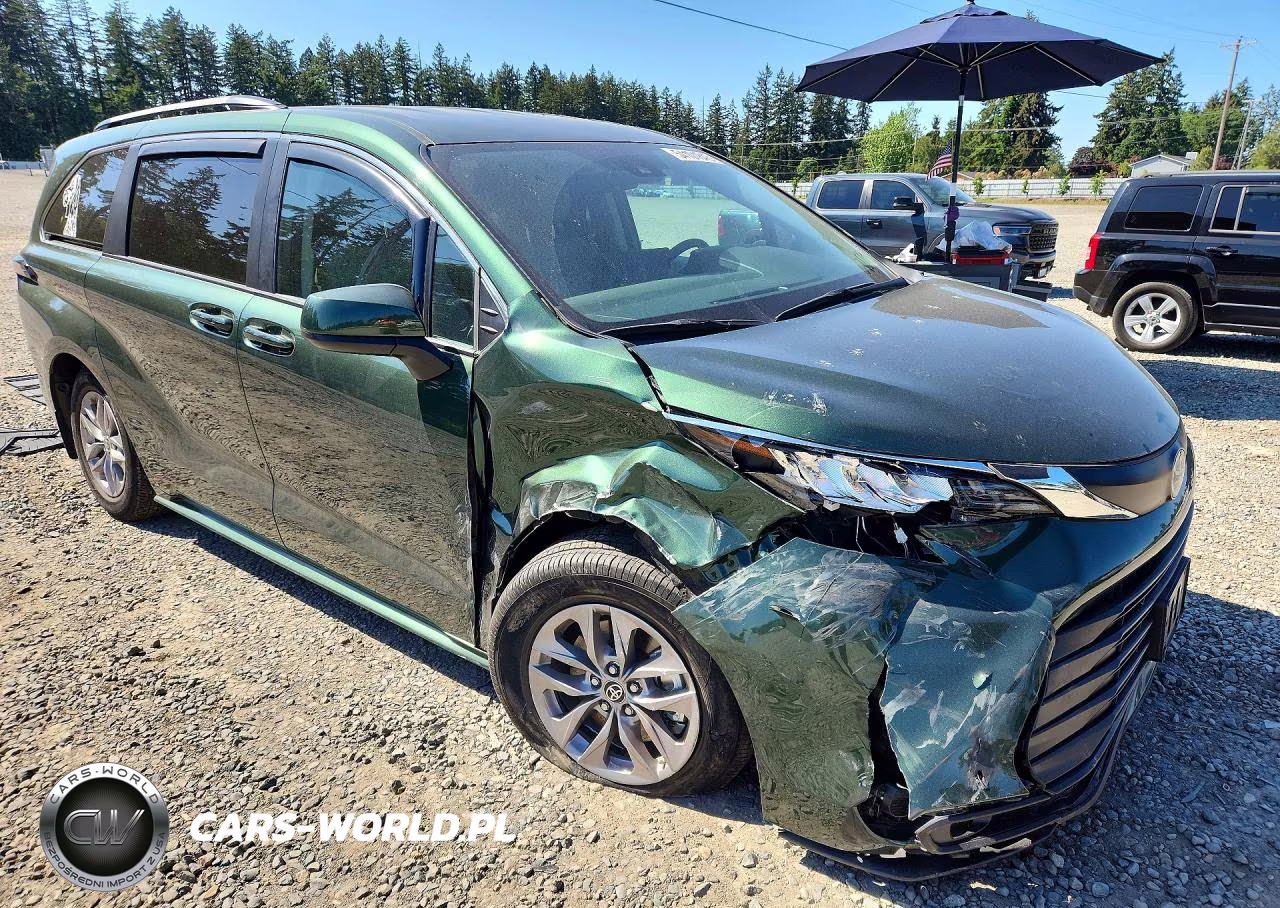 2023 Toyota Sienna Le VIN:5TDKSKFC8PS095771 - 4