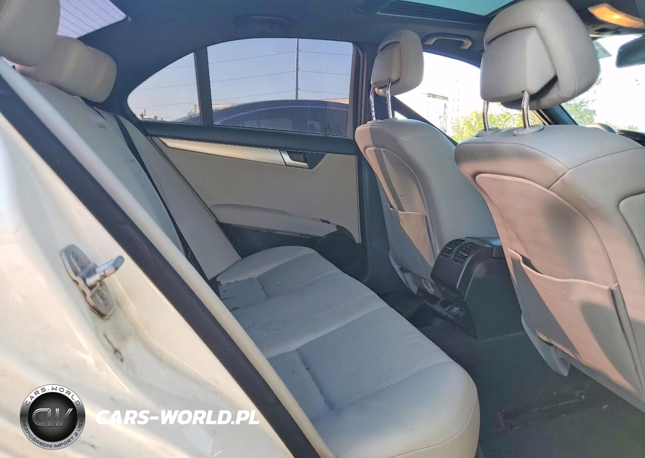 2014 Mercedes-Benz C 250 VIN:WDDGF4HB3EG252937 - 10