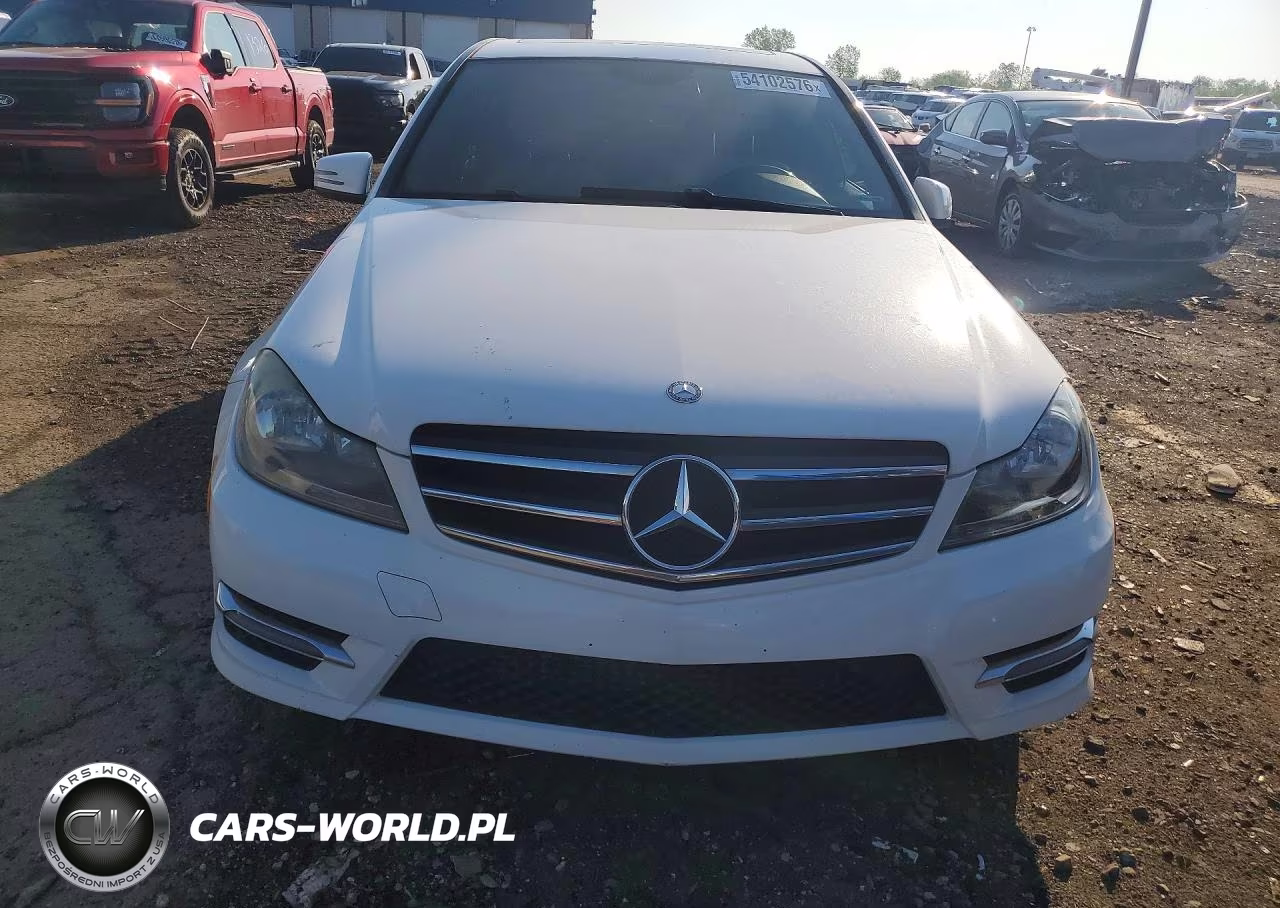 2014 Mercedes-Benz C 250 VIN:WDDGF4HB3EG252937 - 5