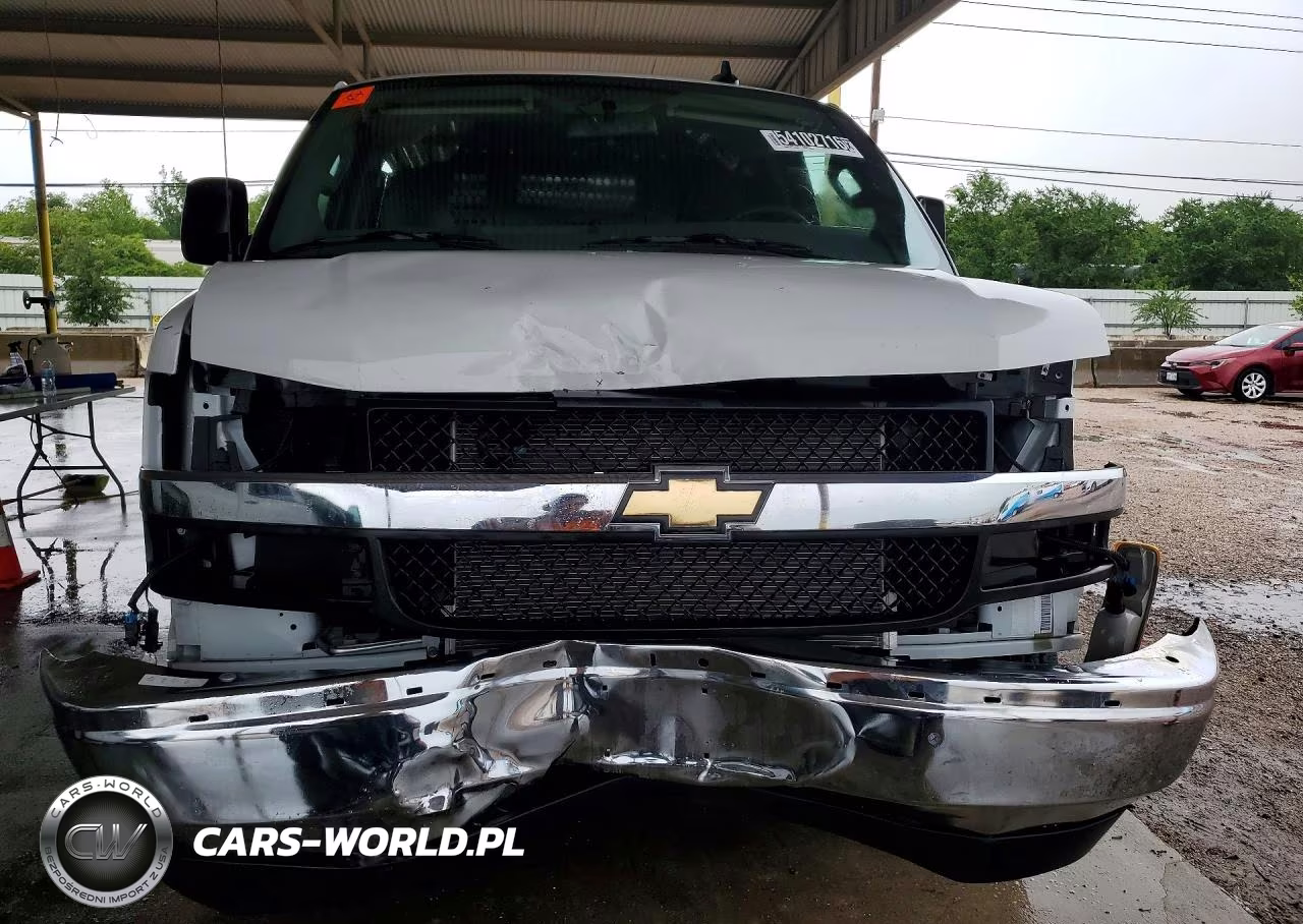 2025 Chevrolet Express G2500 VIN:1GCWGAFP9S1194010 - 5