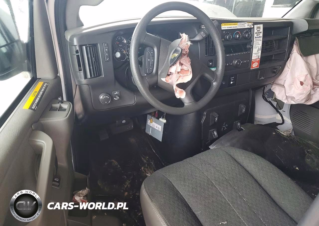 2025 Chevrolet Express G2500 VIN:1GCWGAFP9S1194010 - 8