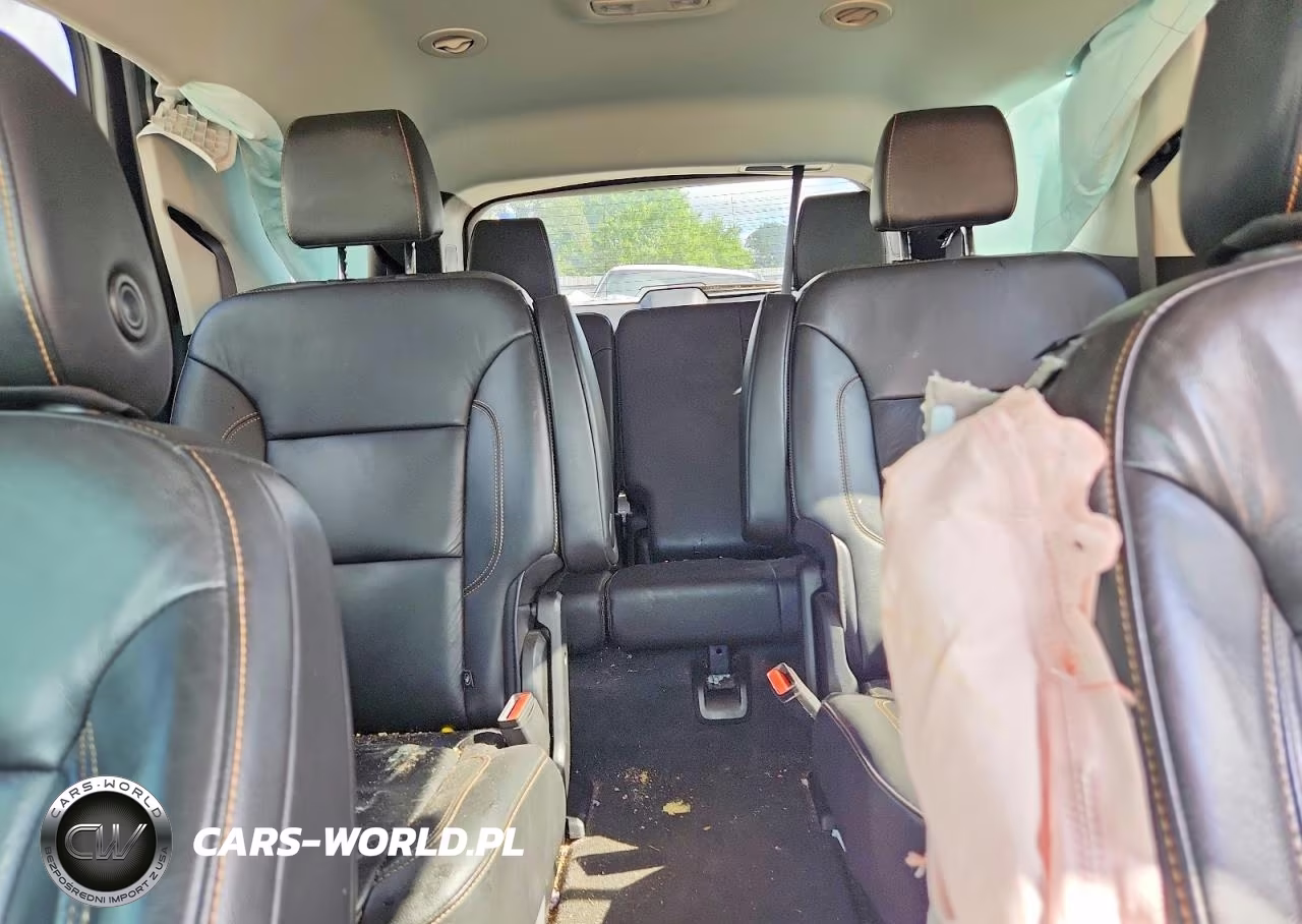 2020 Chevrolet Traverse Lt VIN:1GNERHKW0LJ215783 - 10