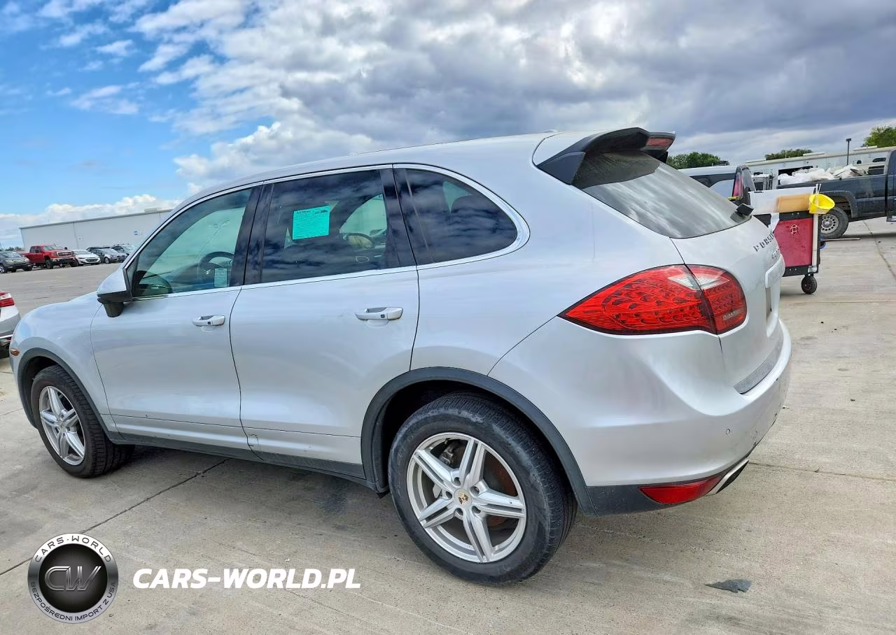 2011 Porsche Cayenne S VIN:WP1AB2A29BLA48445 - 2