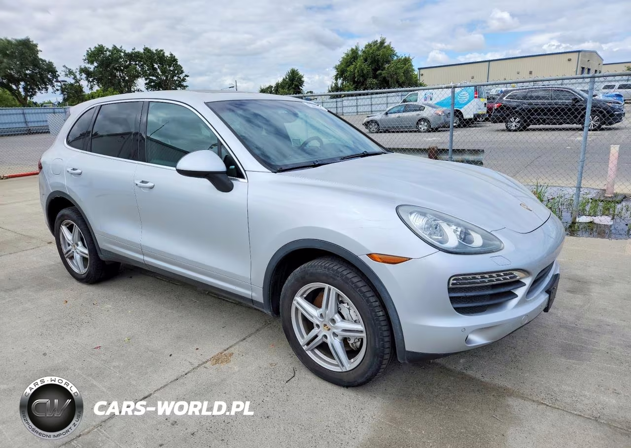 2011 Porsche Cayenne S VIN:WP1AB2A29BLA48445 - 4