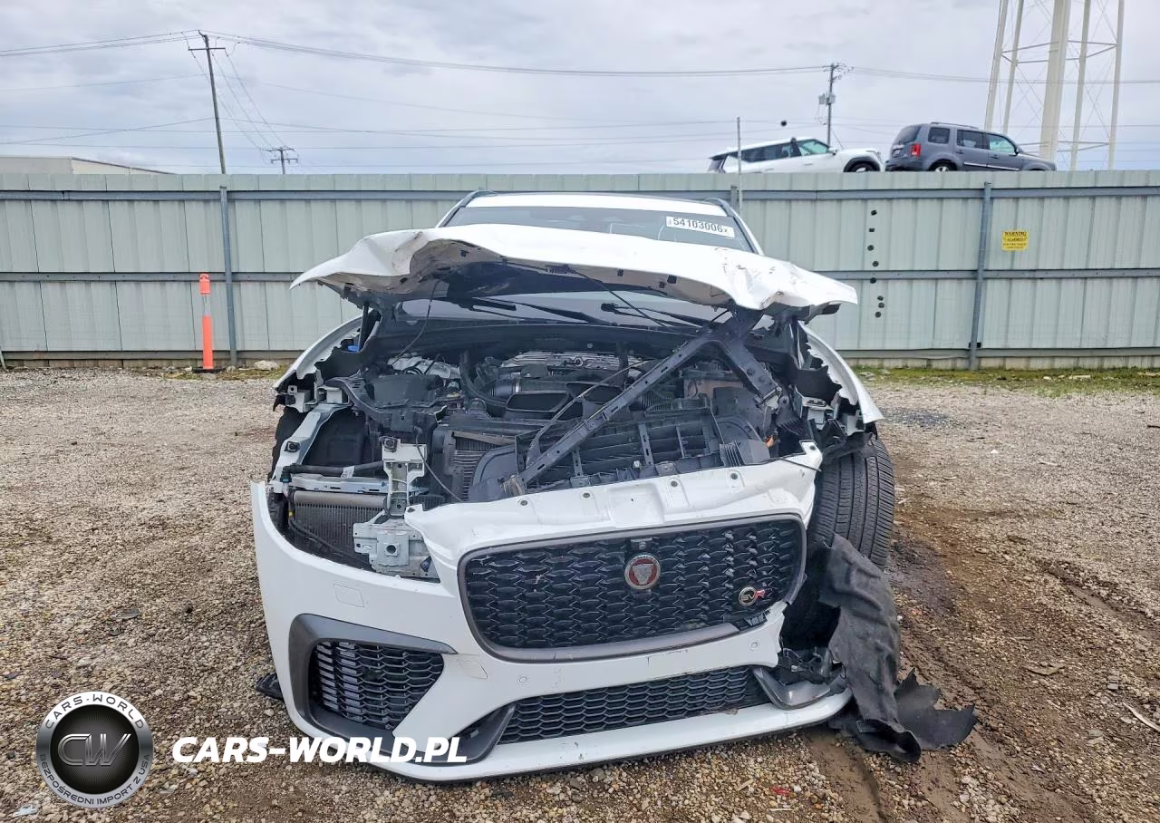 2022 Jaguar F-Pace Svr VIN:SADCZ2EE5NA692586 - 5