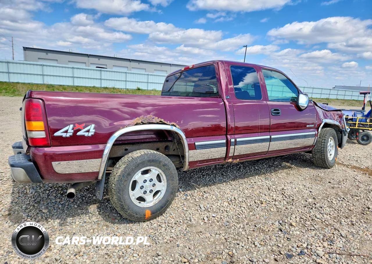 2002 Chevrolet Silverado K1500 VIN:2GCEK19T721237563 - 3