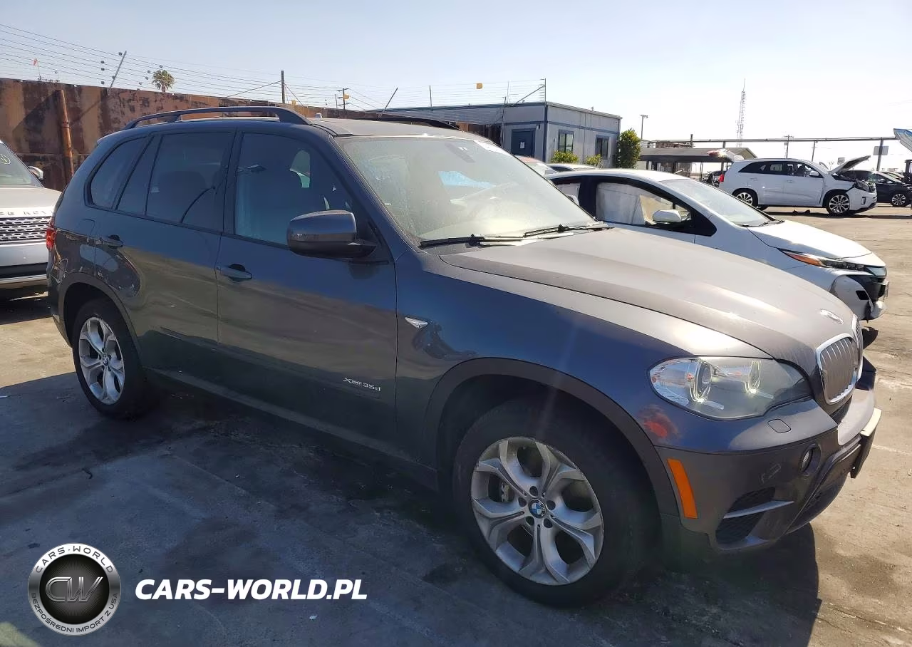 2013 BMW X5 xDrive35D VIN:5UXZW0C54D0B93502 - 4