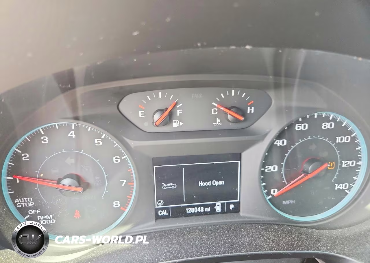 2019 Chevrolet Malibu Lt VIN:1G1ZD5ST2KF135408 - 9