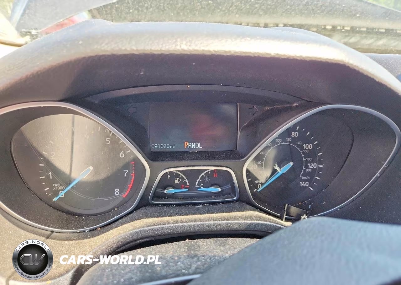 2018 Ford Focus Se VIN:1FADP3K23JL245975 - 9