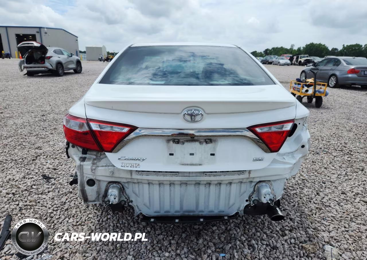 2017 Toyota Camry Se VIN:4T1BF1FK6HU409299 - 6