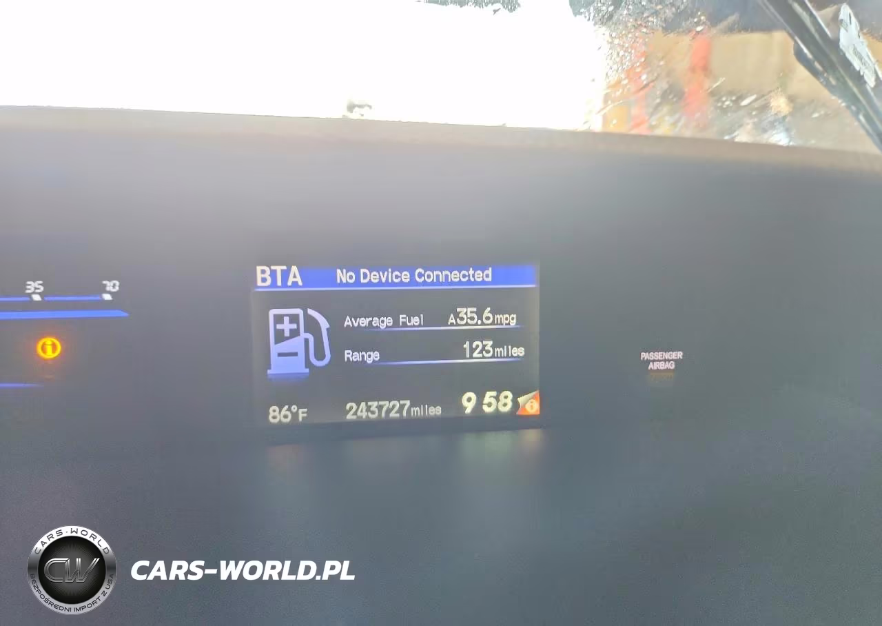 2015 Honda Civic Lx VIN:19XFB2F52FE203958 - 9
